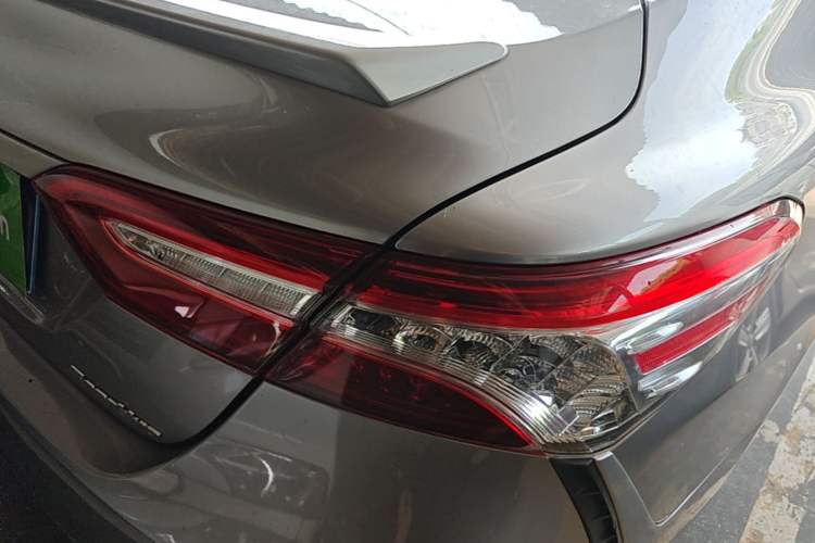 Used Toyota Camry 2021 2.5S Fēngshàng Edition Right Rear Taillight