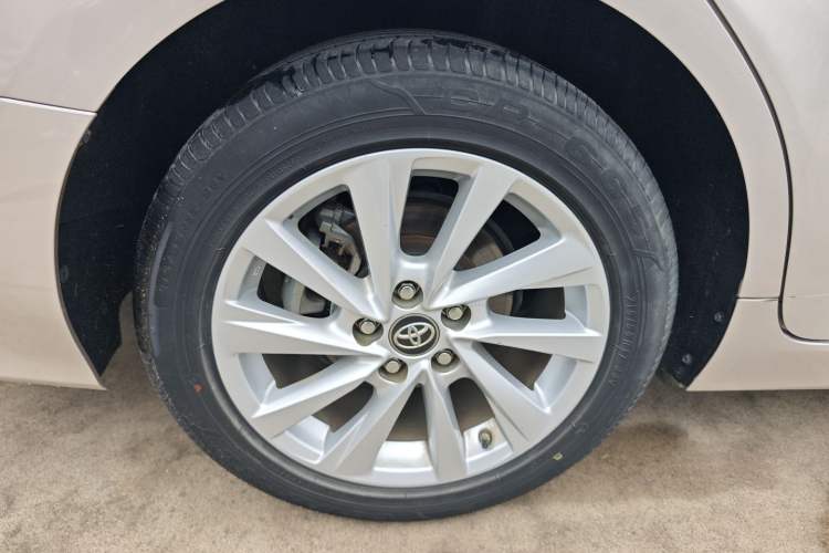 Used Toyota Camry 2021 2.0G Luxury Edition Right Rear Wheel Hub