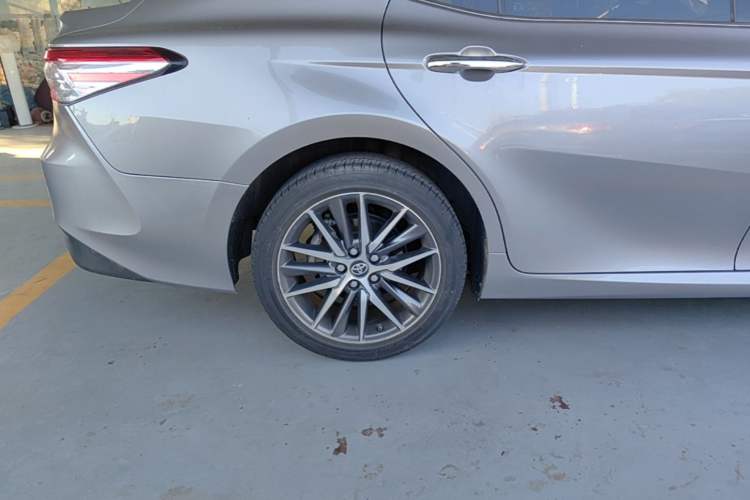 Used Toyota Camry 2021 2.5G Luxury Edition Right Rear Wheel Hub