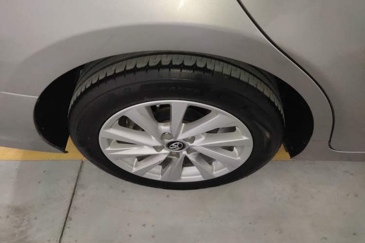 Used Toyota Camry 2021 2.0G Luxury Edition Right Rear Wheel Hub