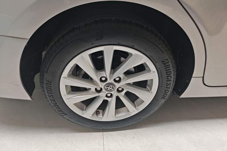Used Toyota Camry 2021 2.0G Luxury Edition Right Rear Wheel Hub