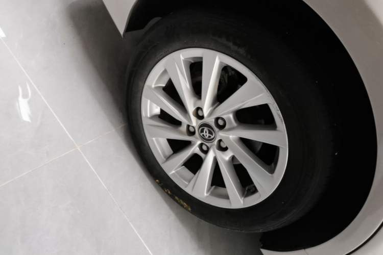 Used Toyota Camry 2021 2.0G Luxury Edition Right Rear Wheel Hub