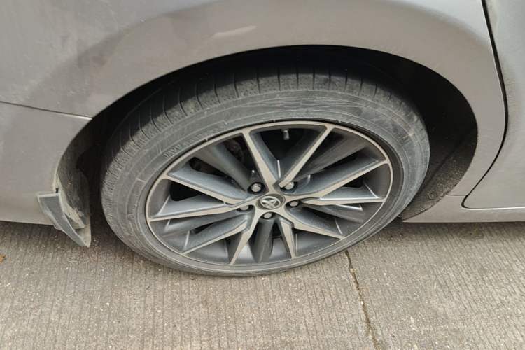 Used Toyota Camry 2021 2.5G Luxury Edition Right Rear Wheel Hub