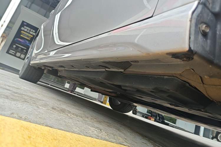 Used Toyota Camry 2021 2.0S FENGSHANG Edition Right Side Sill