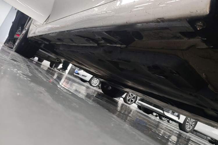 Used Toyota Camry 2021 2.5G Luxury Edition Right Side Sill