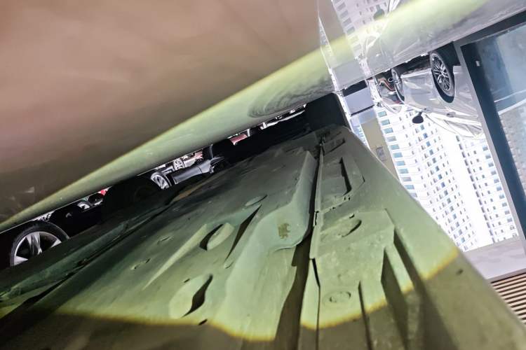 Used Toyota Camry 2021 2.0G Luxury Edition Right Side Sill