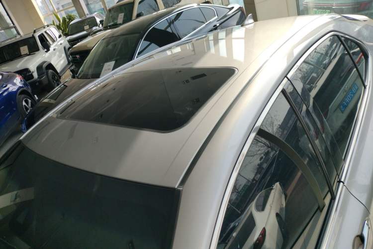 Used Toyota Camry 2021 2.0G Luxury Edition Roof