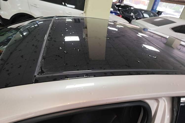 Used Toyota Camry 2021 2.5G Luxury Edition Roof