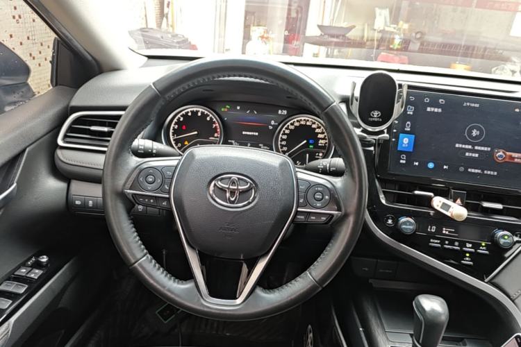 Used Toyota Camry 2021 2.0G Luxury Edition Steering Wheel