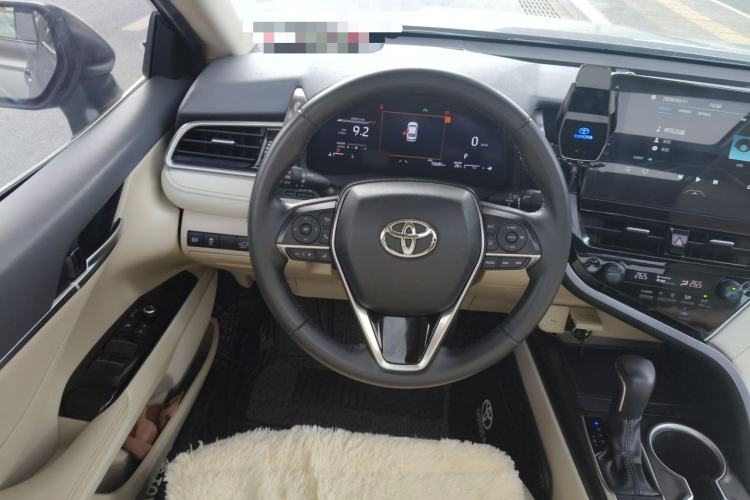 Used Toyota Camry 2021 2.5G Luxury Edition Steering Wheel