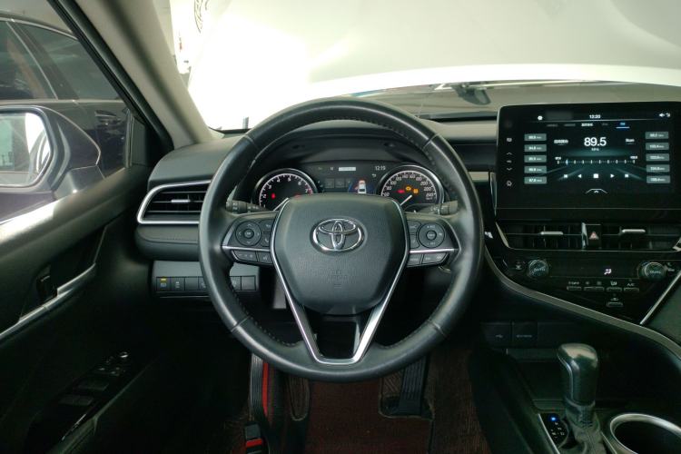 Used Toyota Camry 2021 2.0G Luxury Edition Steering Wheel