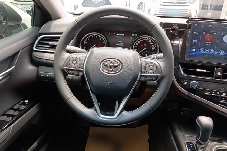 Used Toyota Camry 2021 2.0G Luxury Edition Steering Wheel
