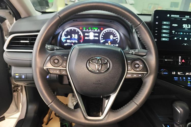 Used Toyota Camry 2021 2.5G Luxury Edition Steering Wheel