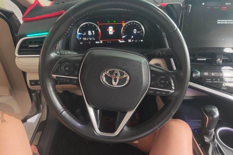 Used Toyota Camry 2021 2.5G Luxury Edition Steering Wheel