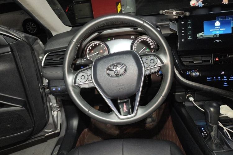 Used Toyota Camry 2021 2.0G Luxury Edition Steering Wheel