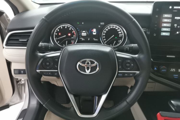 Used Toyota Camry 2021 2.0G Luxury Edition Steering Wheel