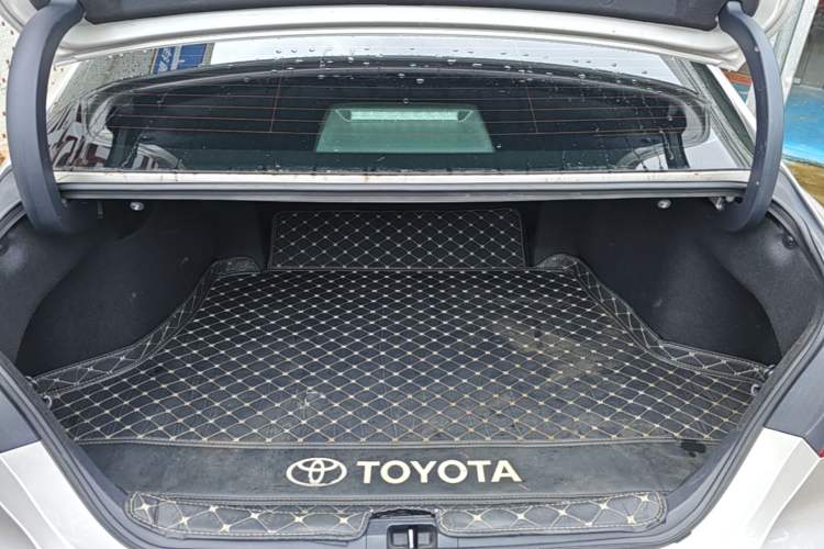 Used Toyota Camry 2021 2.0G Luxury Edition Trunk