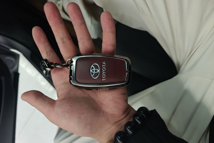 Used Toyota Camry 2021 Dual-Motor 2.5HG Luxury Edition Vehicle Key