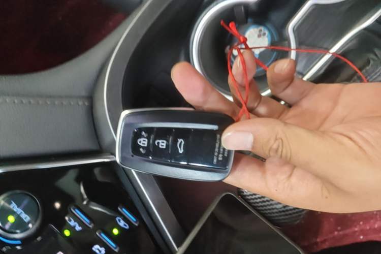 Used Toyota Camry 2021 Dual-Motor 2.5HG Luxury Edition Vehicle Key