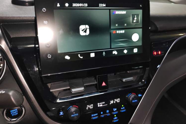 Used Toyota Camry 2021 2.0G Luxury Edition Audio And AC Panel
