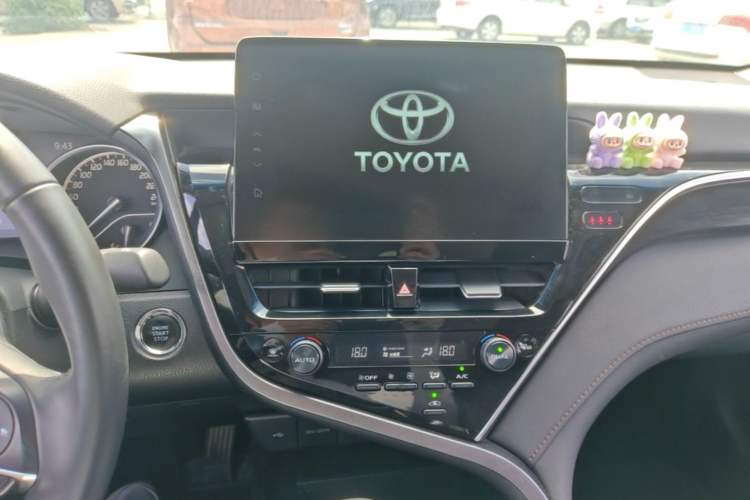 Used Toyota Camry 2021 2.0G Luxury Edition Audio And AC Panel