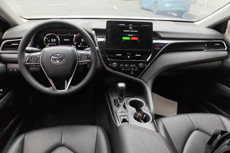 Used Toyota Camry 2021 Dual-Motor 2.5HG Luxury Edition Center Console