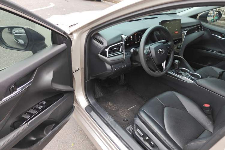 Used Toyota Camry 2021 Dual-Motor 2.5HG Luxury Edition Driver Seat