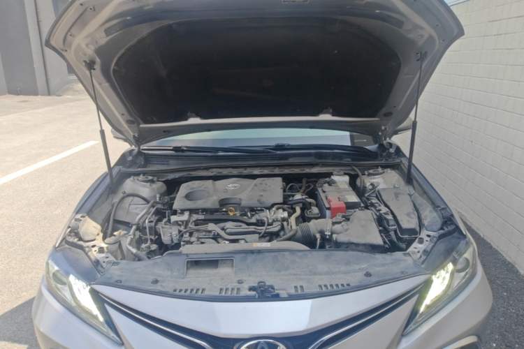 Used Toyota Camry 2021 2.0G Luxury Edition Engine Bay
