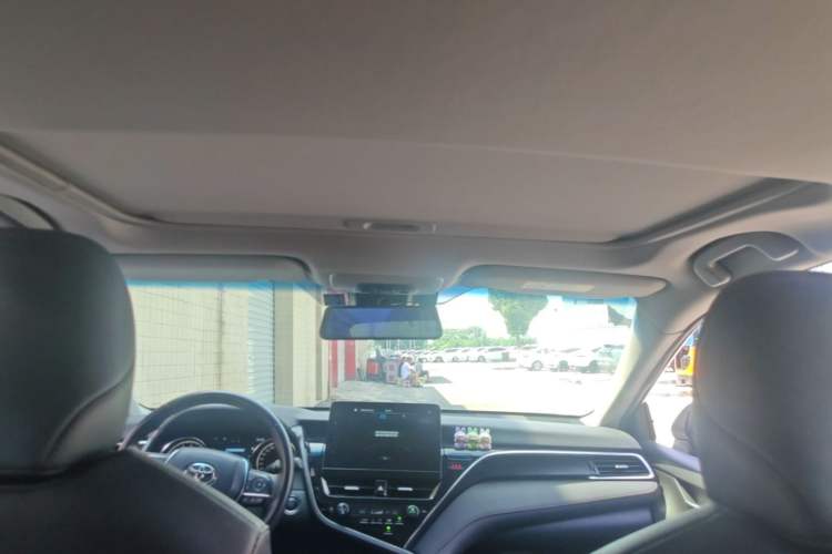 Used Toyota Camry 2021 2.0G Luxury Edition Headliner