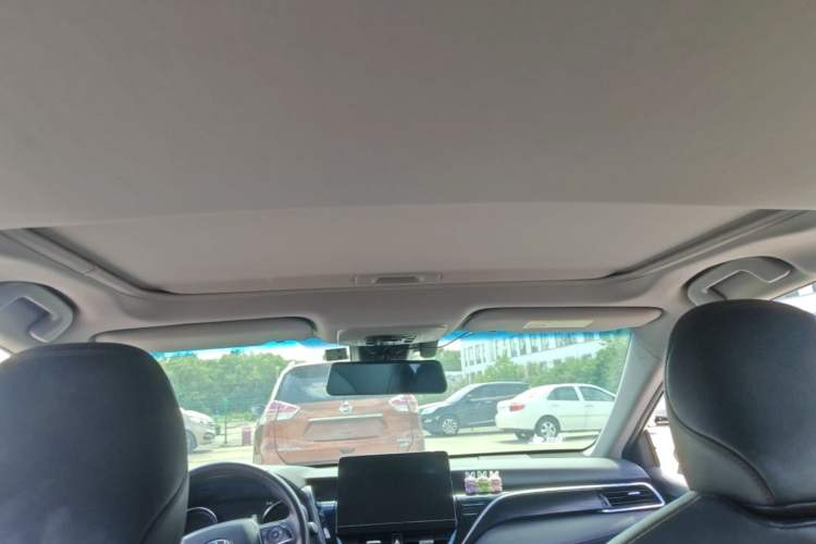 Used Toyota Camry 2021 2.0G Luxury Edition Headliner