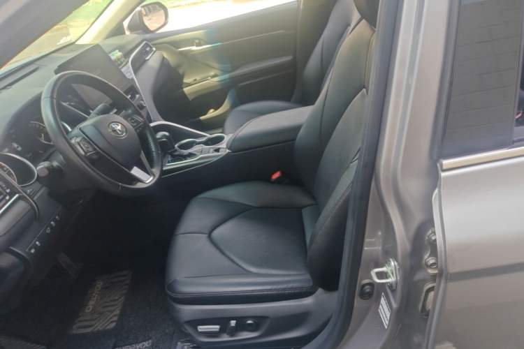 Used Toyota Camry 2021 2.0G Luxury Edition Left Front Seat