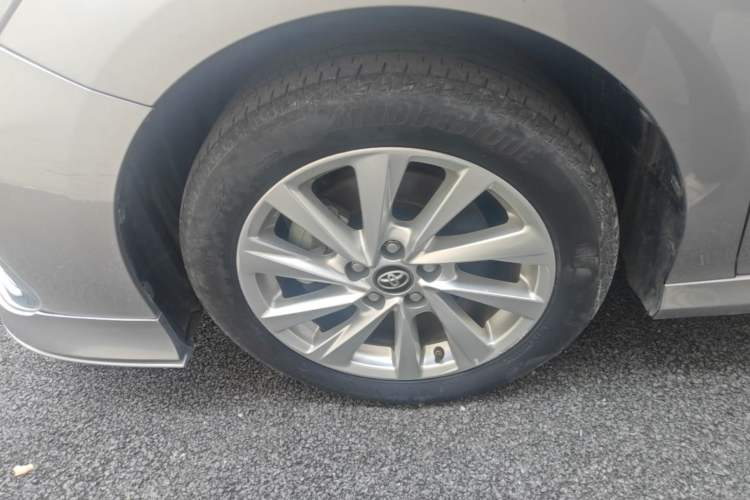 Used Toyota Camry 2021 2.0G Luxury Edition Left Front Wheel Hub