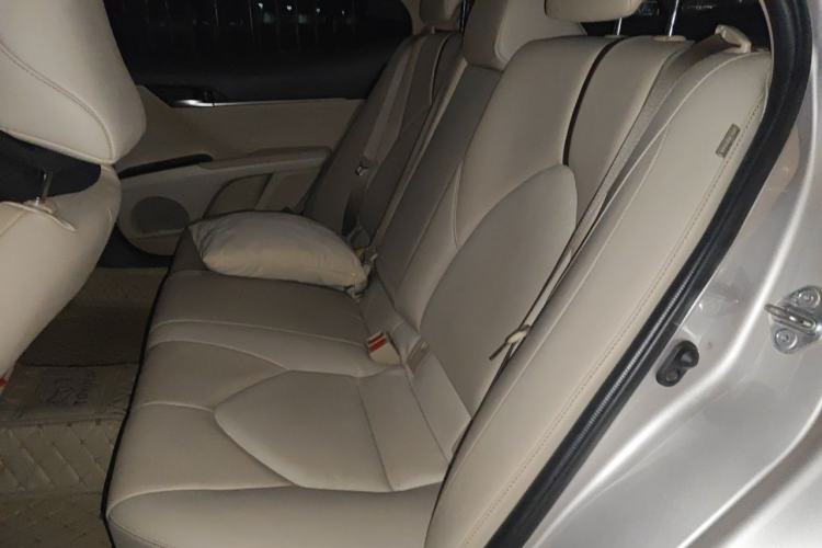 Used Toyota Camry 2021 2.5G Luxury Edition Left Rear Seat