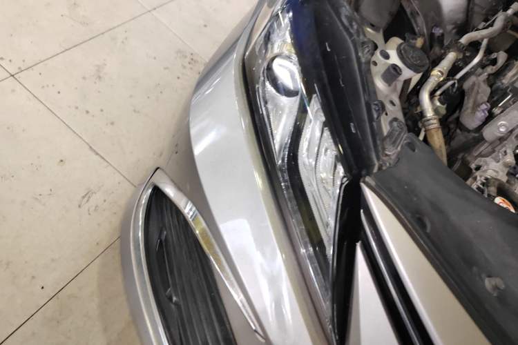 Used Toyota Camry 2021 2.0G Luxury Edition Right Front Headlight