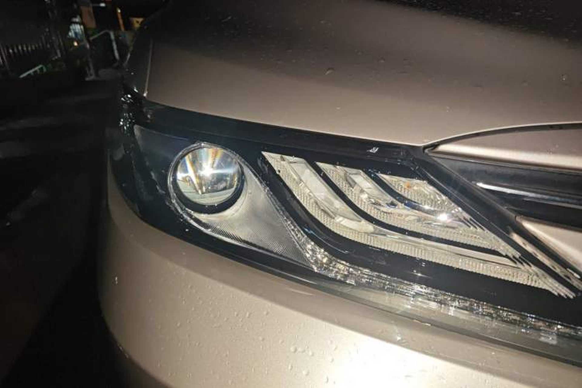 Used Toyota Camry 2021 2.5G Luxury Edition Right Front Headlight