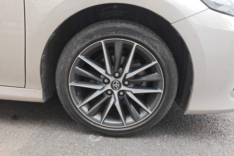 Used Toyota Camry 2021 Dual-Motor 2.5HG Luxury Edition Right Front Wheel Hub