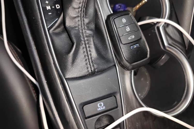 Used Toyota Camry 2021 2.0G Luxury Edition Vehicle Key