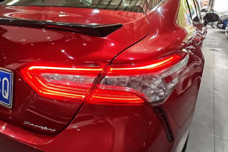 Used Toyota Camry 2021 2.0S FENGSHANG Edition Exterior 3