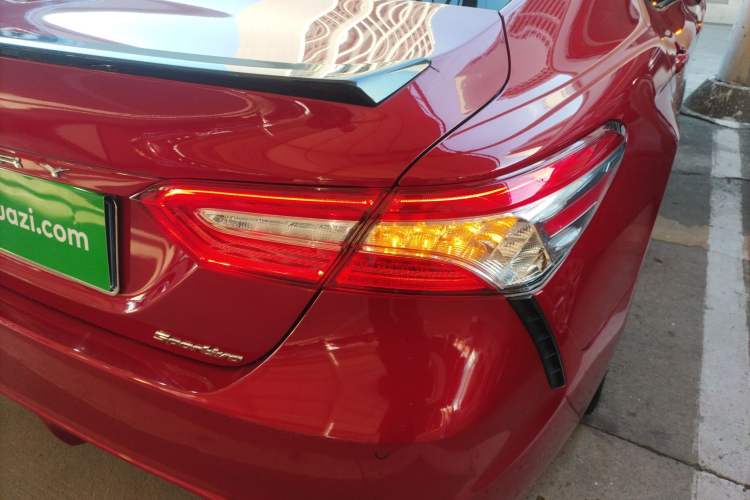 Used Toyota Camry 2021 2.0S FENGSHANG Edition Exterior 6