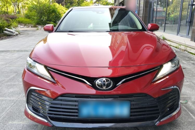 Used Toyota Camry 2021 2.0G Luxury Edition Front