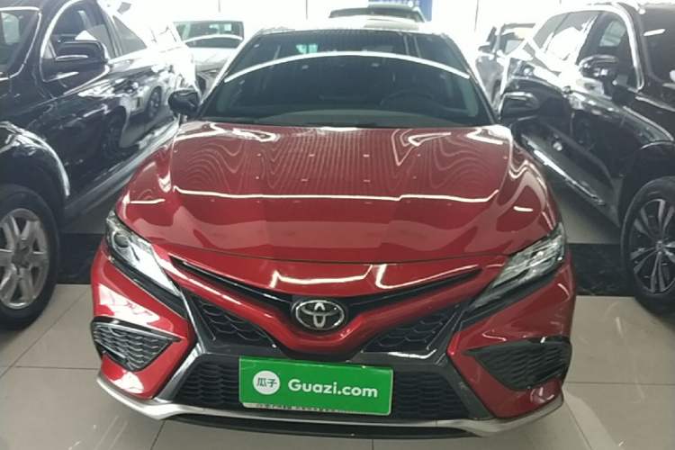 Used Toyota Camry 2021 2.0S FENGSHANG Edition Front
