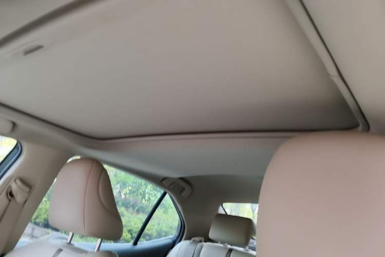 Used Toyota Camry 2021 2.0G Luxury Edition Headliner