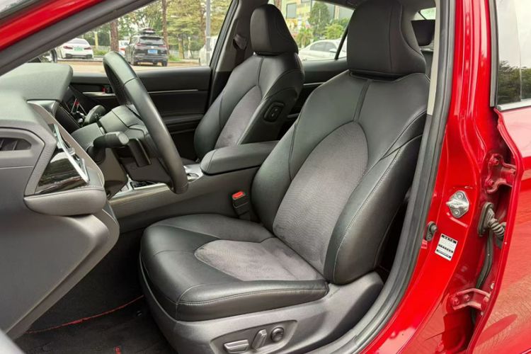 Used Toyota Camry 2021 2.0S FENGSHANG Edition Interior 3