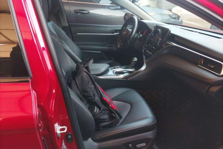 Used Toyota Camry 2021 2.0S FENGSHANG Edition Right Front Seat