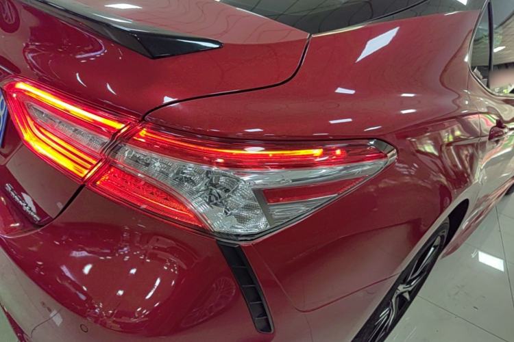 Used Toyota Camry 2021 2.5S Fēngshàng Edition Right Rear Taillight