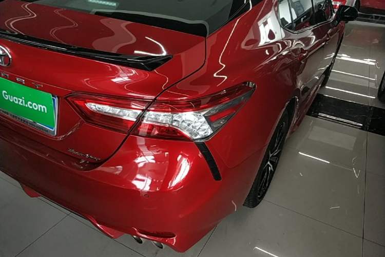 Used Toyota Camry 2021 2.0S FENGSHANG Edition Right Rear Taillight