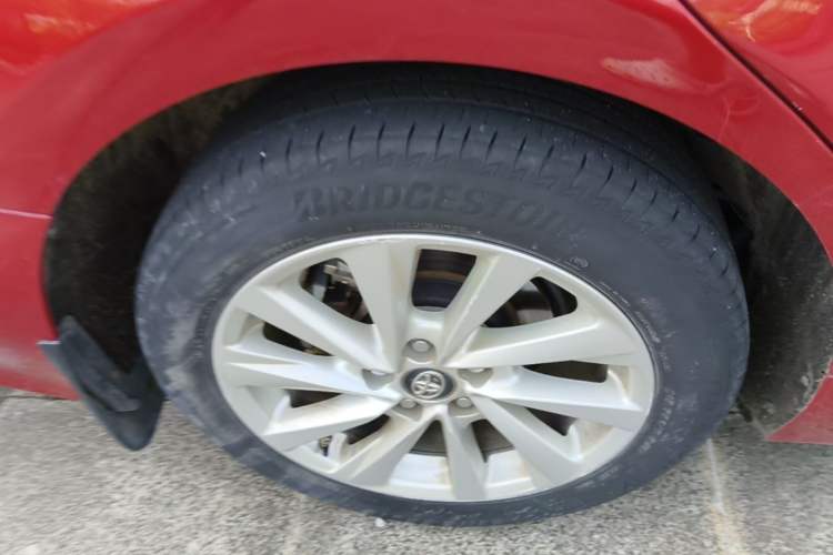 Used Toyota Camry 2021 2.0G Luxury Edition Right Rear Wheel Hub