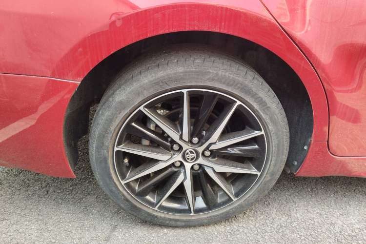 Used Toyota Camry 2021 2.0S FENGSHANG Edition Right Rear Wheel Hub