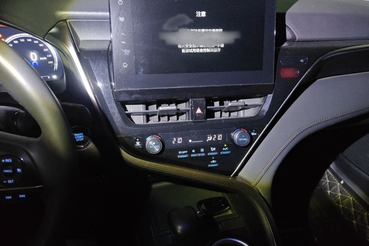 Used Toyota Camry 2021 2.5G Luxury Edition Audio And AC Panel