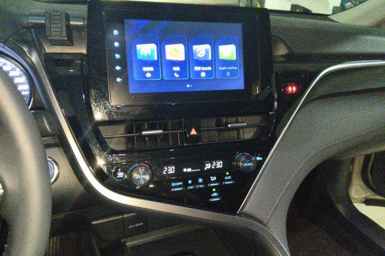 Used Toyota Camry 2021 Dual-Motor 2.5 HGVP Leading Edition Audio And AC Panel
